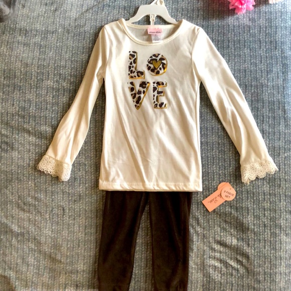 Girls size 6x 2 piece outfit set